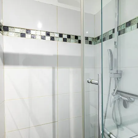 Guestready - Parisian Haven Near Attractions Appartamento *